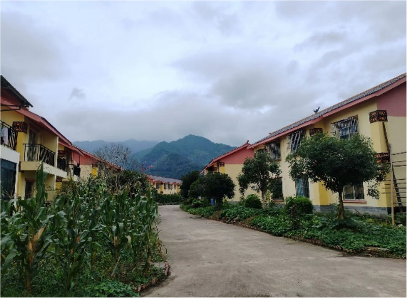 ʯ_  δ ־ԸߡഺŮl(wi)աЄ(dng)