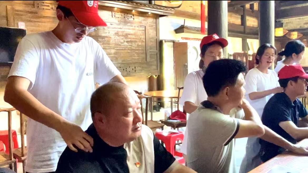 ư㣬ȭȭS--ϲW(xu)l(xing)yt(y)ˇl(xing)ͽ