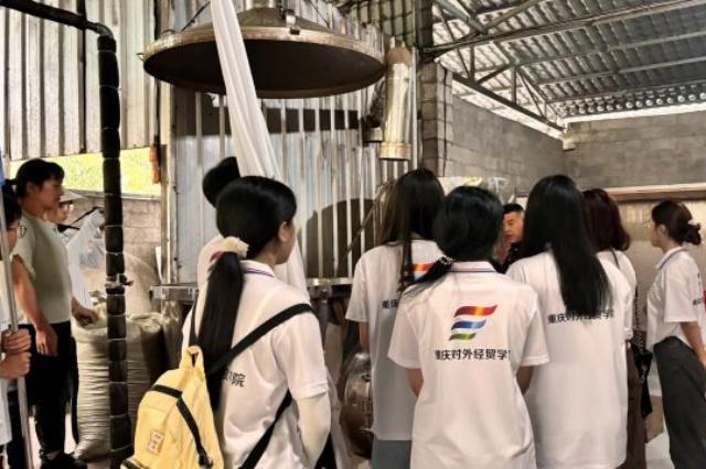 ؑc(du)⽛(jng)Q(mo)W(xu)ԺwcW(xu)Ժ ڡ氲(sh)`F(tun) ƺl(xing)_չɫa(chn)I(y){(dio)