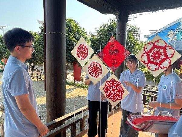 ͯc(din)z· (yng)W(xu)ˇg(sh)֧̽Y(ji)T