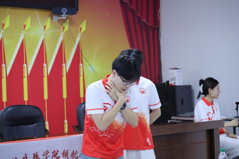 �t(y��)���x���l(xi��ng)�������������o����L�����t(y��)�W���������l(xi��ng)�彡�����B(y��ng)����