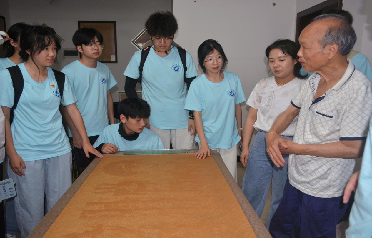 ��W��̽�L���z�񾎼�ˇ ��������P(gu��n)ע��������‌ ‌�������Ϲ��̌WԺ�W�Ӟ�Ф���񾎂��аl(f��)���ഺ���h