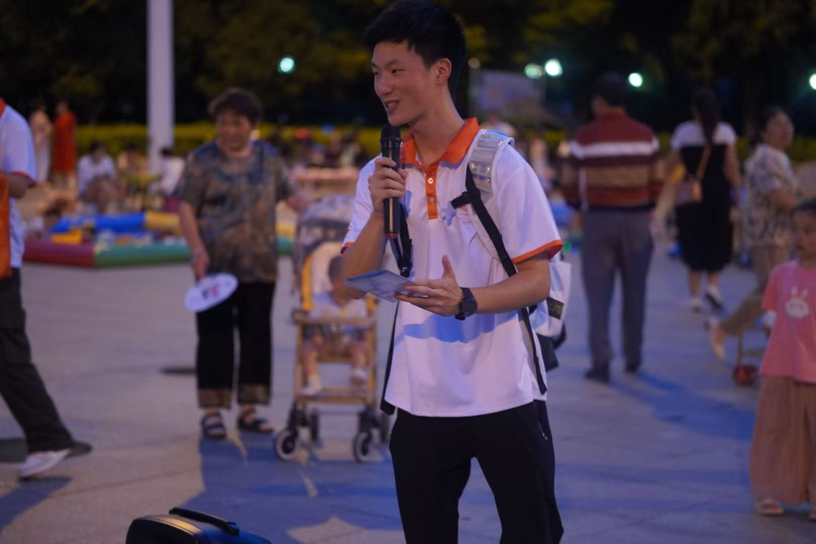 Ӱӳģഺн𣺺һW(xu)ږ|ɽV(chng)