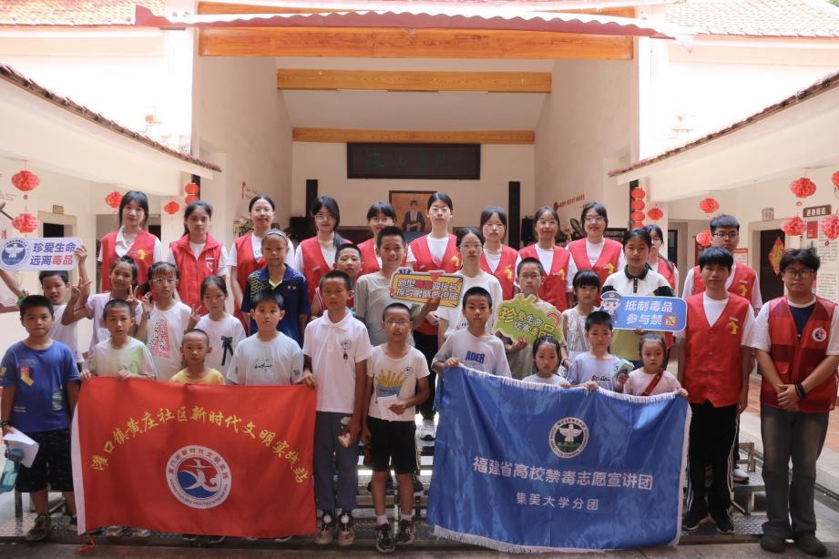 �����n���M(j��n)��^(q��)���ഺ�o(h��)������L(zh��ng) ����������W(xu��)���ഺ���㣬�^���������С�����������(sh��)�`�(du��)�������^(q��)�S�f��^(q��)�M(j��n)�н���������(sh��)�`���(d��ng)