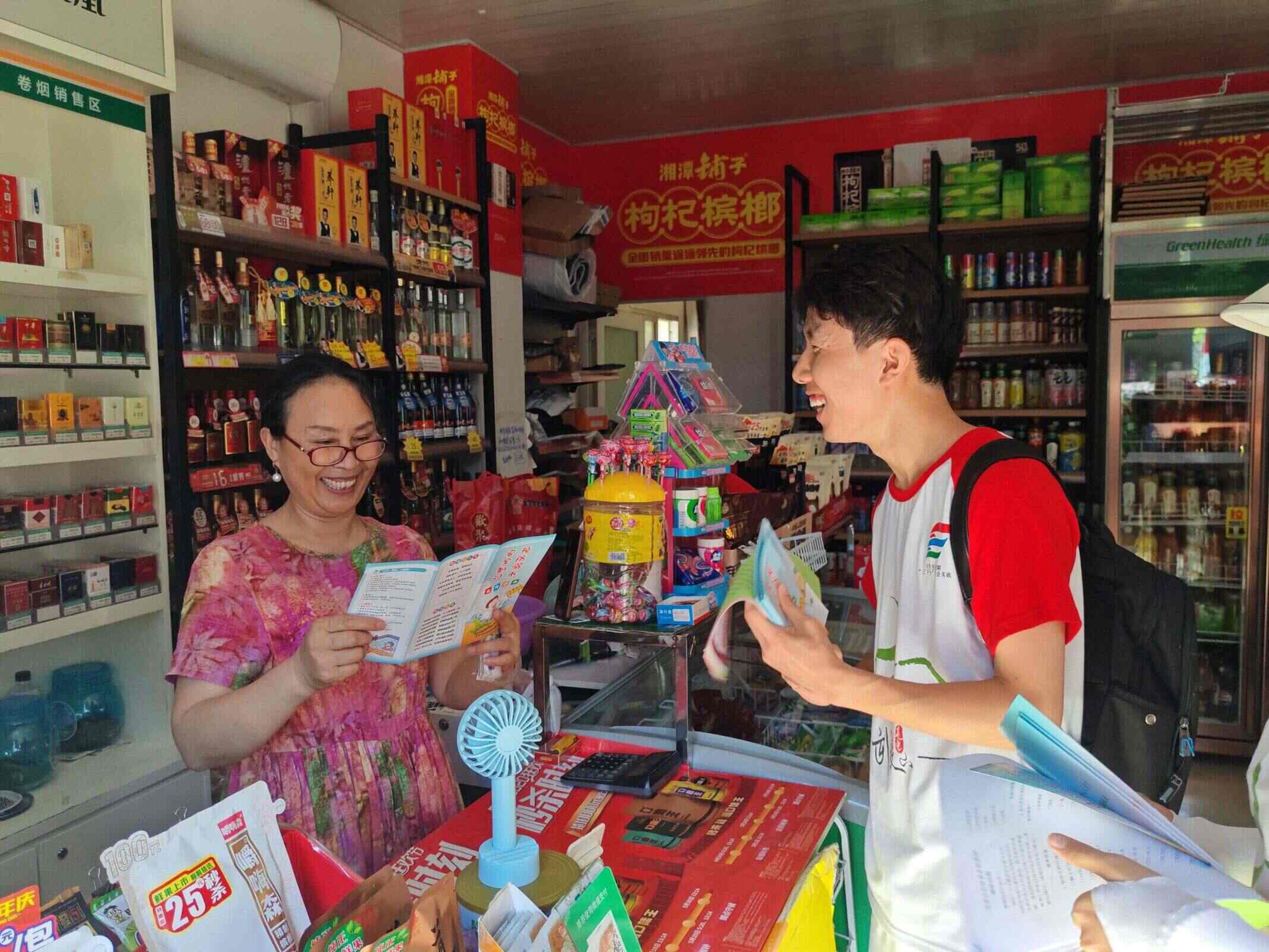 ״W(xu)ČW(xu)Ժl(xing)־Ը(w)(du)M(jn){^(q)_չȫͼtɫĻ