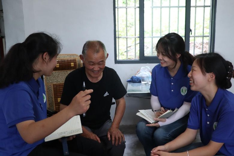 ߵ˼n hgӳģo(w)ښwl(xing)· ůl(xing)(sh)`(du) (tng)hTčVq