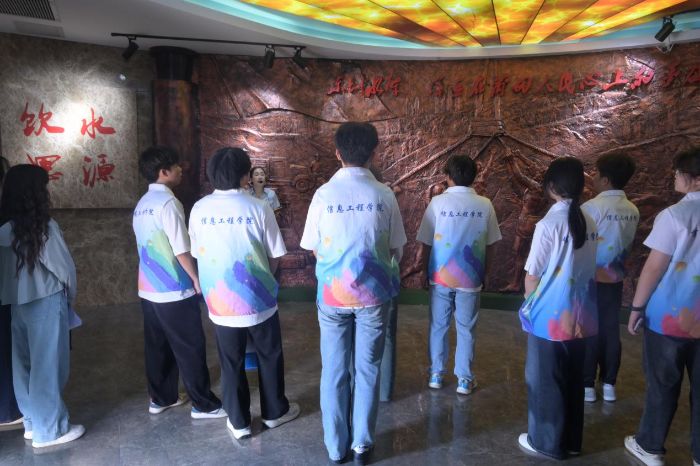 ȪݺI(y)W(xu)Ժ{(ln)ľmϪF(tun)Њ^н`Џ(qing)