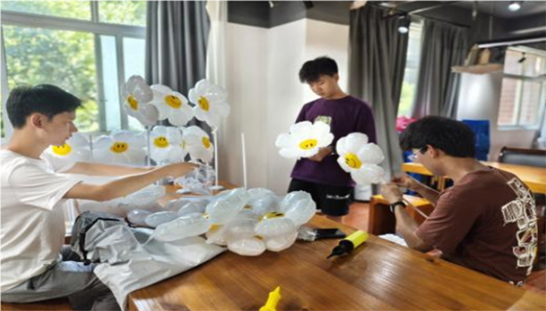 ʯʹW(xu)W(xu)W(xu)ԺĹꠣHӺ決ӣLܰƪ