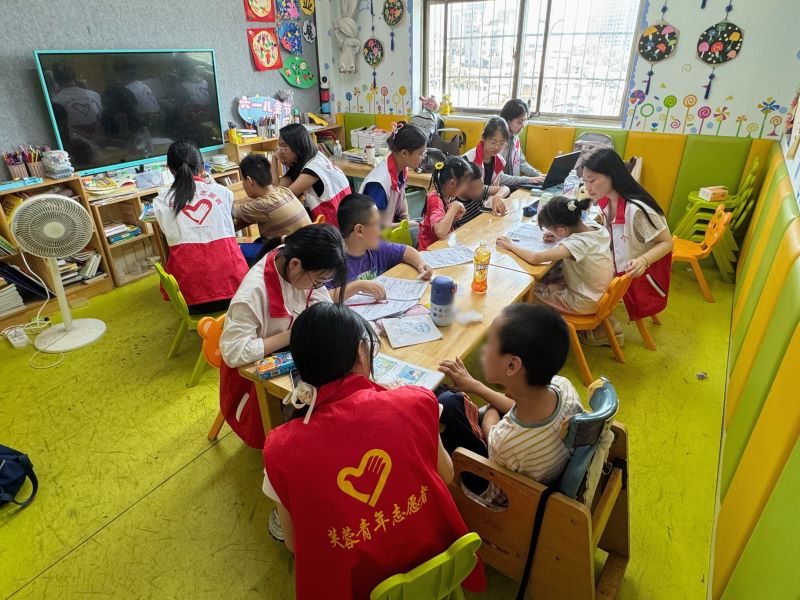 cl(xing)Ϣ`FС΁ţͯͷ_չW(xu)