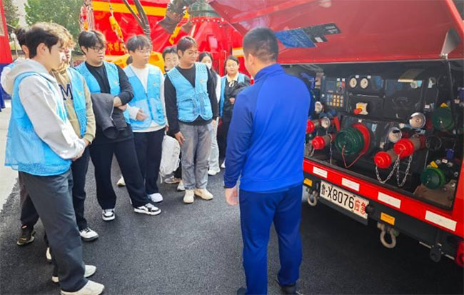 ch(hun)W(xu)Ժek(sh)`ȼഺ ȫo(h)VA¡(dng)