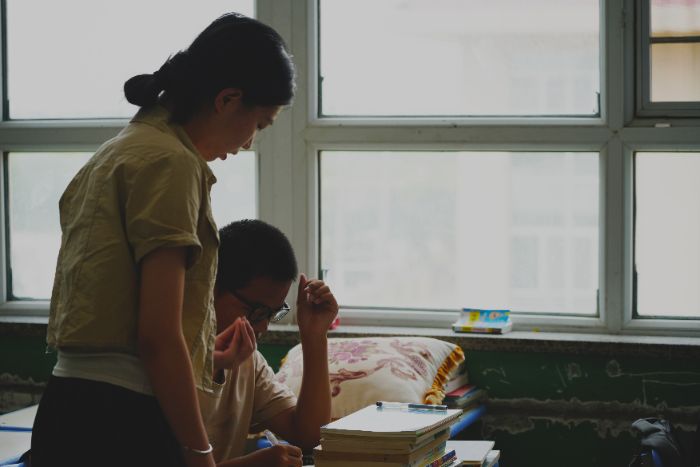 ľW(xu)R˼xW(xu)ԺʮF(tun)ڶЌW(xu)_չsʢģx(w)̡֧(dng)x(w)֧̣ഺ