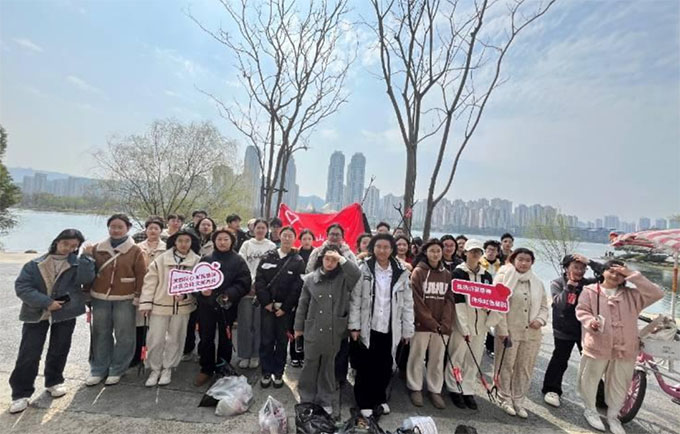 W(xu)W(xu)Ժ2404eСo(h)GhͬС}־Ը(dng)