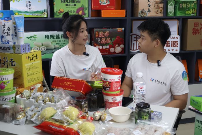 V|ƼW(xu)ԺSлr(nng)Ą(chung)l(xing)dͻ(du)|ƶƽdl(xing)·ָc(din)d;