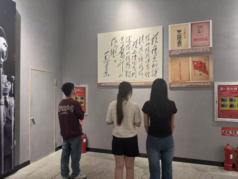 �tɫ����н���� �r(sh��)����ƪ���L��