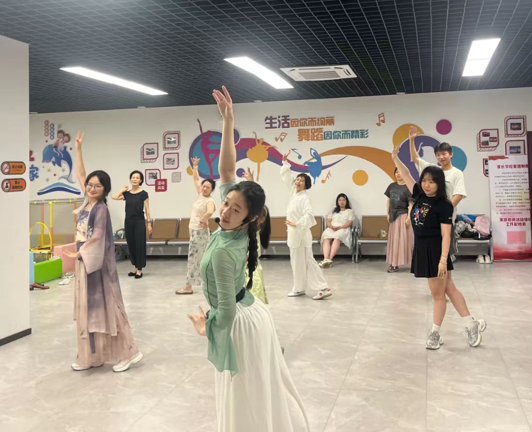 _(ti)W(xu)Ժʽ÷I(lng)B(yng)L(fng)