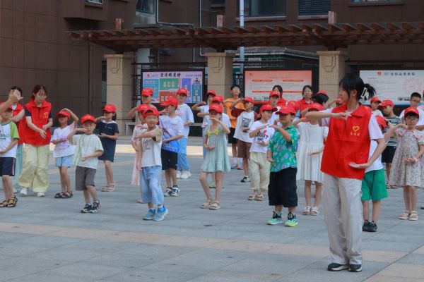 ���ώ�����W�R��˼���x�WԺ������ǰ�С�����������`�F�_չ��ɫȤζ�w�����