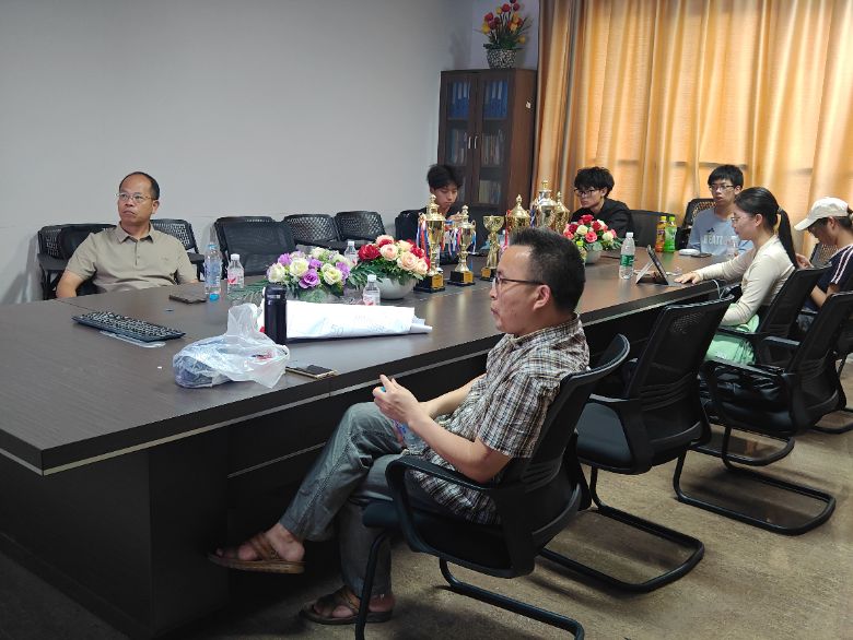 �}�������W(xu��)Ժ�W(xu��)�ӷe�O���c�������l(xi��ng)���������Ұ�쎛�����ţ���(j��ng)ِ�ɾ�δ��(l��i)��Ҏ(gu��)����������