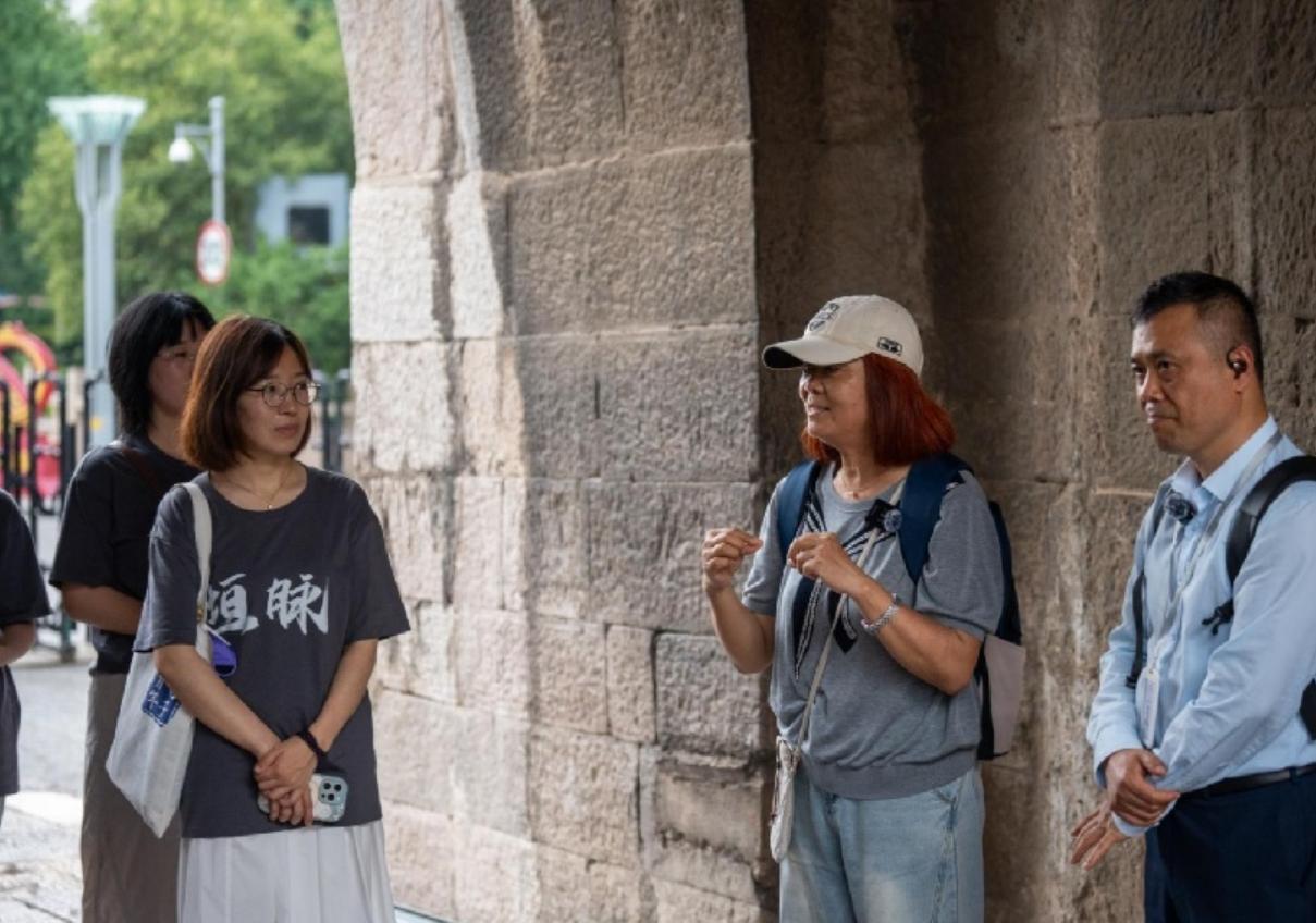 ϾϢI(y)g(sh)W(xu)Ժ̽ϾǉEAT(mn)ԫϵഺ˼n