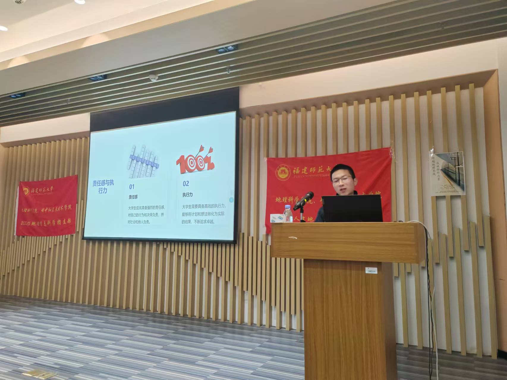 ԽޣɾͰƌW(xu)W(xu)Ժ̼кδg(sh)W(xu)Ժ2022(j)ϢƌW(xu)F(tun)֧c2022(j)ĵcl(xing)Ҏ(gu)F(tun)֧(lin)ψF(tun)(xing)(dng)