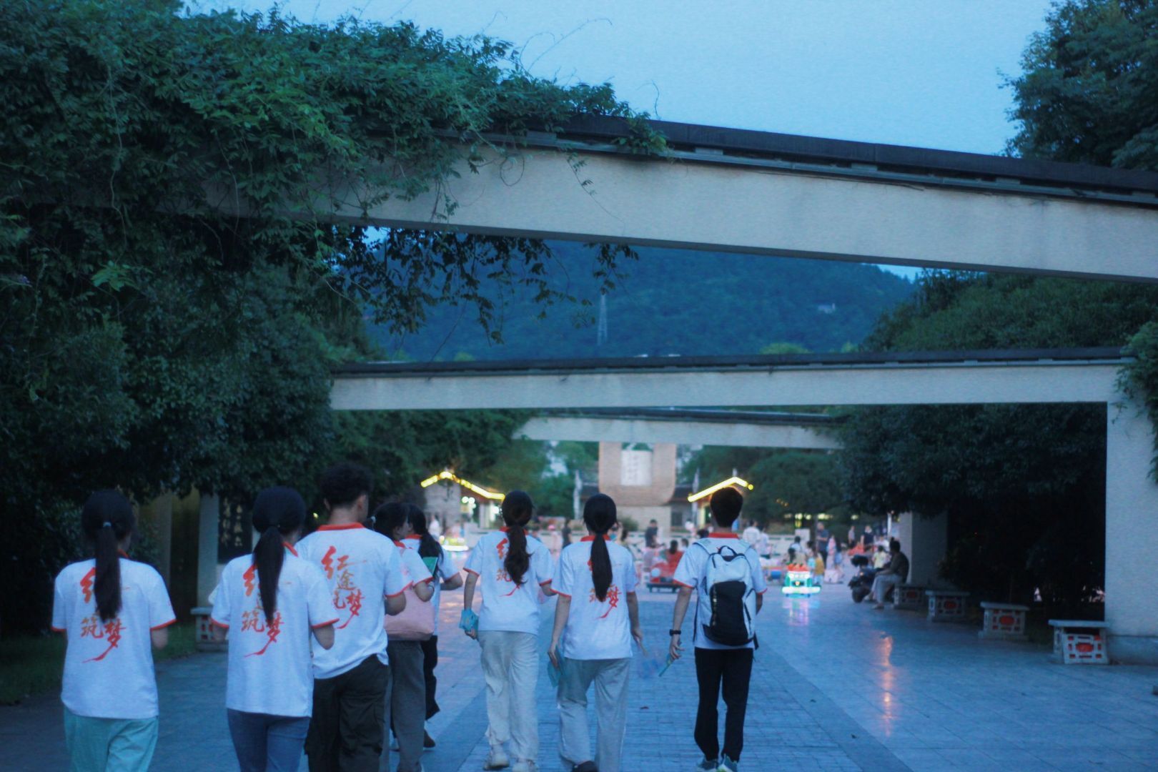 E|_(ti)퍣sm(x)ĻѪ}һW(xu)Ӹ|_(ti)ɽ(gu)ɭֹ@_(ki)չvʷĻ{(dio)