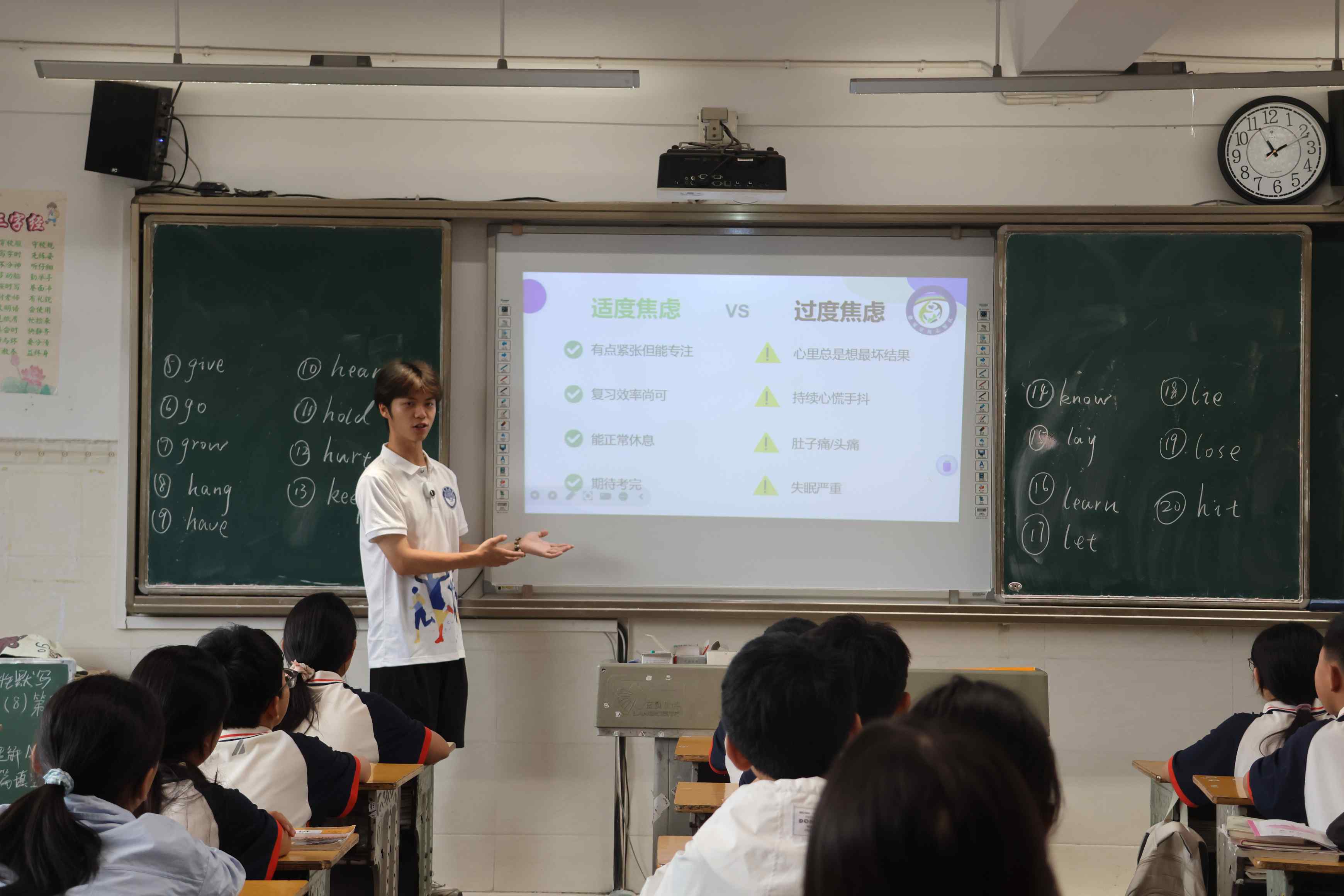 ĝ(rn)ƽ] yͬķϲW(xu)(sh)`(du)~ČW(xu)c(din)`