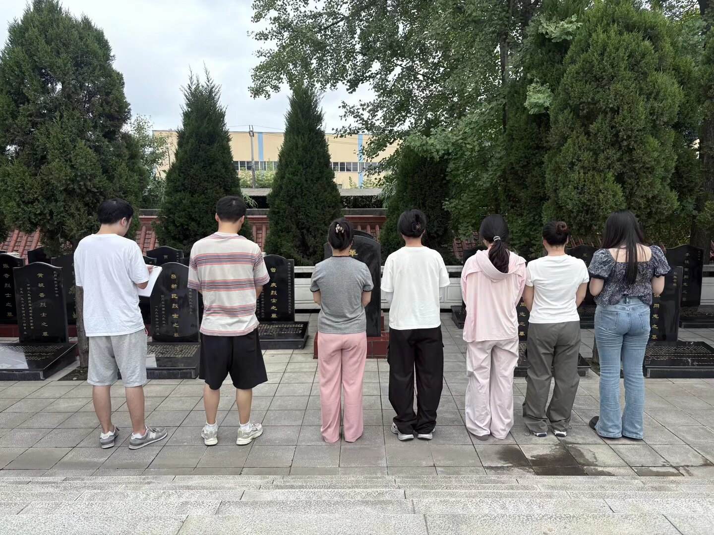 ����Ӣ���T�һ�������Ѫ�}�V��ƪ