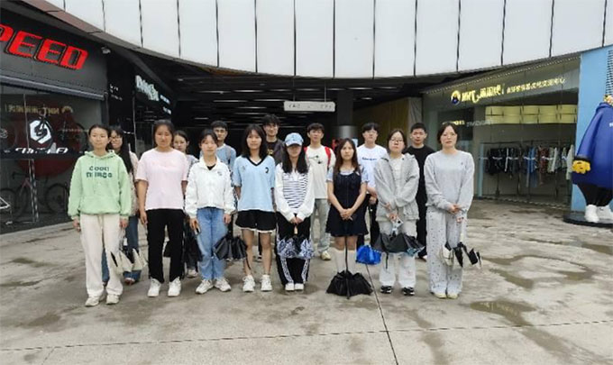 ̌W(xu)ԺF(tun)ί_(ki)չÐ(i)䁾͟o(w)K֮·y֚Ϲů(yng)־Ը(dng)