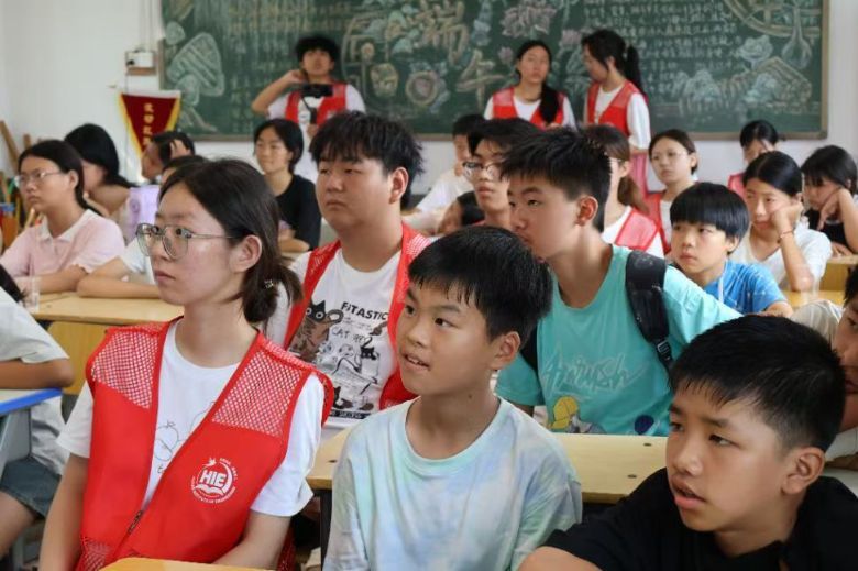 Ϲ̌W(xu)Ժl(xing)tɫͯģȫ֪Ro(h)L