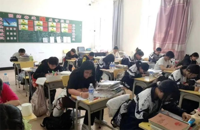 ־Ըc `(du)Ԓ(hu) ӛǳ`ɽl(xing)ЌW(xu)֪R(sh)(jng)ِ