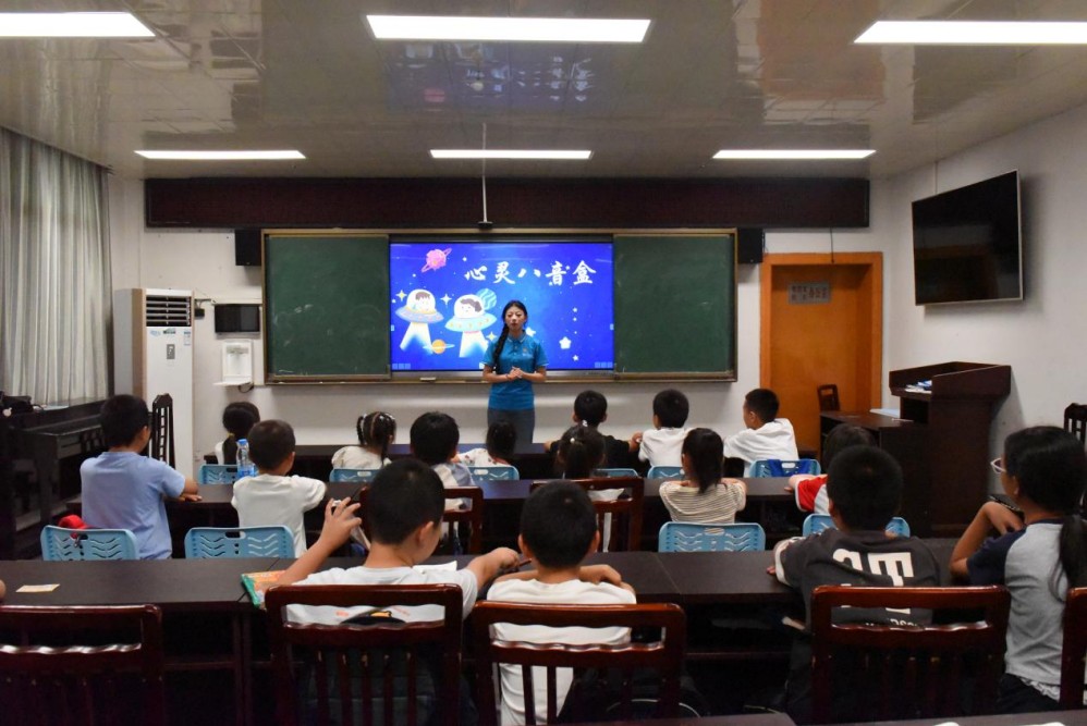 2025l(xing)X݆D(zhun)ͯ(mng)Ll(xing) L(zhng)W(xu)ԺR˼xW(xu)Ժഺǻ(mng)F(tun)_չl(xing)(mng)ná(dng)