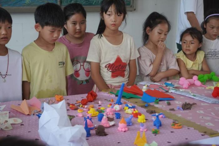 ͯչˇʹPLA Rl(xing)P(gun)fСW(xu)ˇg(sh)չ717ս̌W(xu)(dng)o(j)(sh)