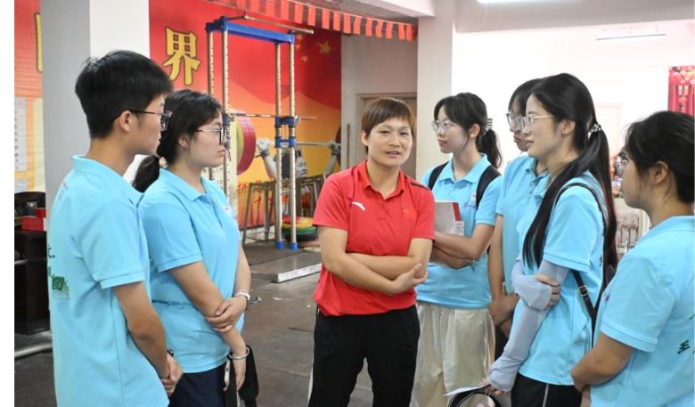 6b19db2ed290e6575c6a157d64c73d2