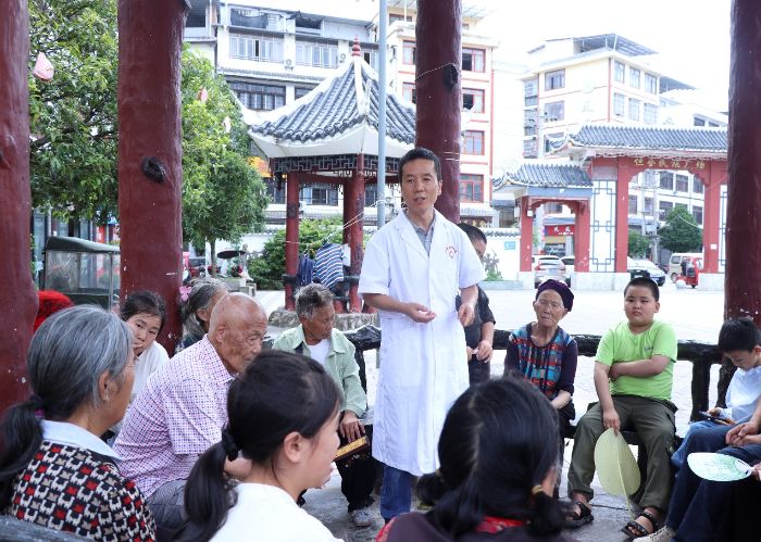 2025t(y)W(xu)g(sh)W(xu)Ժڡl(xing)|ůl(xing)ꠡx\ӛƽl(xing)塰СֶաĽܴa