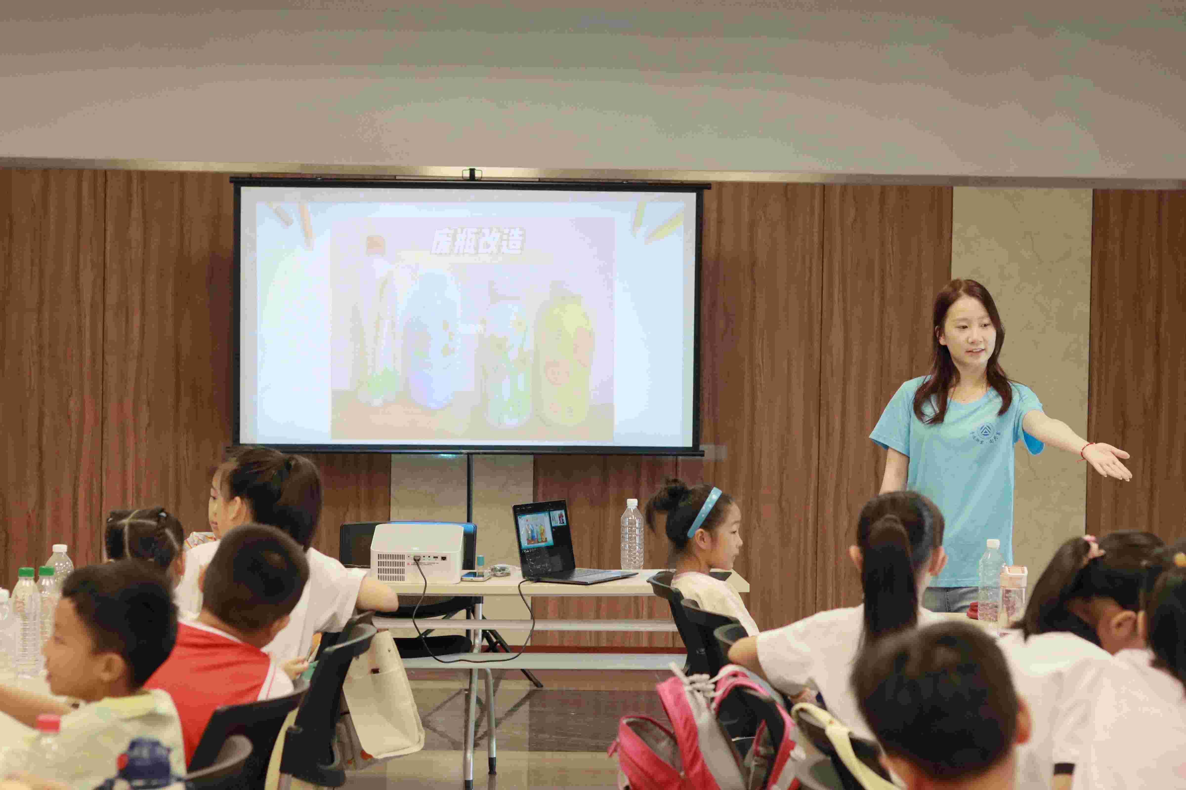 о(dng)δ(li)GQ㽭̴W(xu)W(xu)ԺW(xu)ӸX(qin)^(q)_(ki)չ(hu)(sh)`