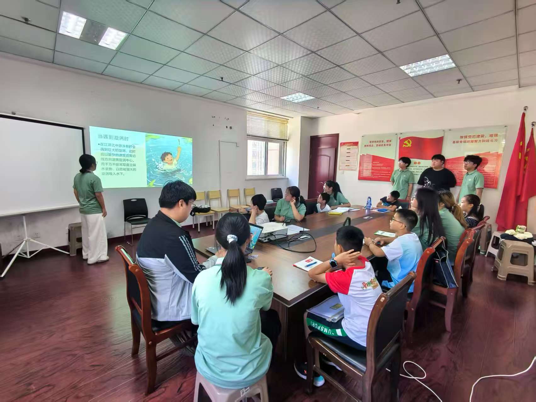 M^(q) yֹҷώWI(y)WԺMt^(q)