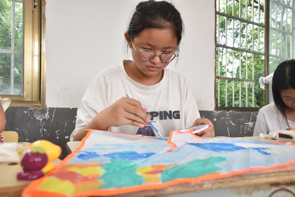 ք(chung)˼ͬf(xi)SL{(ln)DϹ̌W(xu)Ժl(xing)ɽЌW(xu)_չFwo(do)