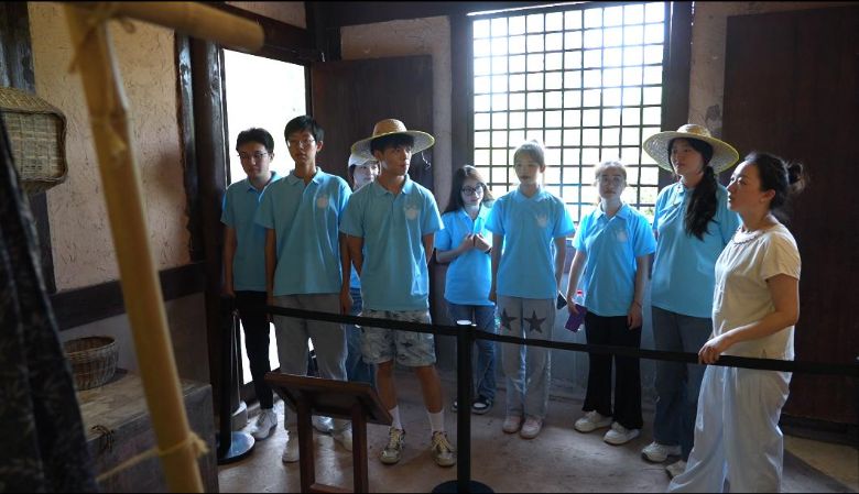 �ؑc������W(xu��)��(j��ng)��(j��)�c����W(xu��)Ժ���~�����ƴ��_չ�����E�������¾�Ӣ�ۡ� ���������l(xi��ng)���}��(sh��)�`���(d��ng)