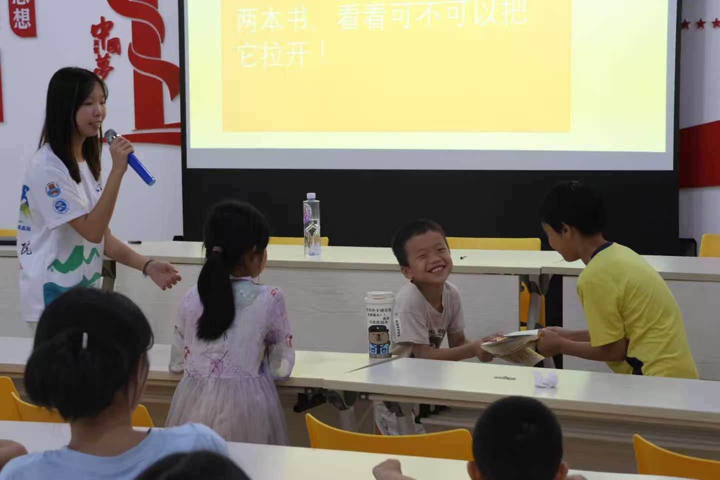 ���X·��������ͻ��꠿����n���M(j��n)��^(q��)�����ഺ�����c���ƌW(xu��)����