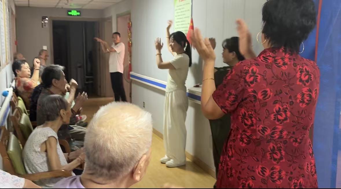 Ȥζ(dng)+tɫУ(sh)`F(tun)M(jn)ТB(yng)P(gun)