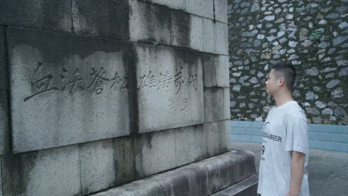 ݹ̌WԺǻԭ`l(xing)vütɫ£мtɫ