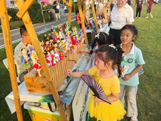 Ⱦ֮Ļ W(xu)ӸzеԊ̽