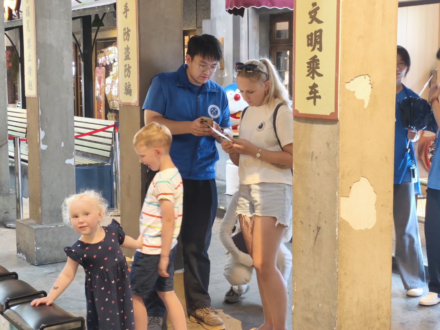 ϷʼtɫЄ(chung)`Pע Ԫ·tɫr