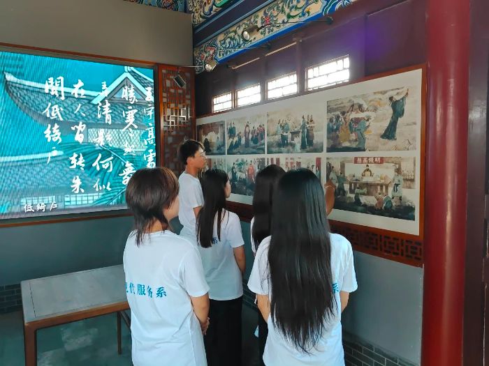 ̽ȻĻА(i)(gu)񡪡Ξ桱(hu)(sh)`F(tun)M(jn)Ȼ_(ti)