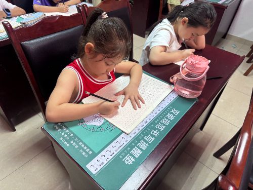 ����ʯ�͌W(xu��)���������d���(zh��n)��^(q��) ˇ�g(sh��)�n���c(di��n)����ͯ���ڕr��