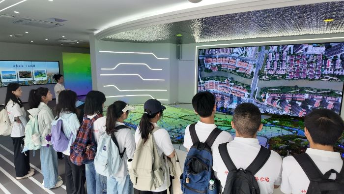 н ľʮŞ岨Ƭ棬xc(chung)µܴa