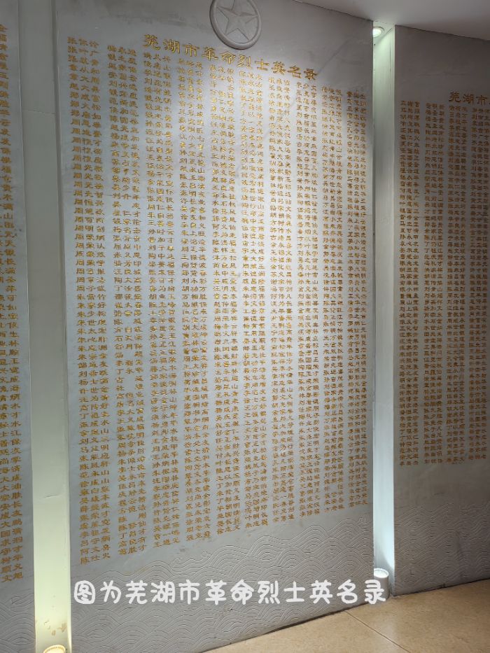 ����Ӣ�Ҽİ�˼���������ĳ�Ӣ��