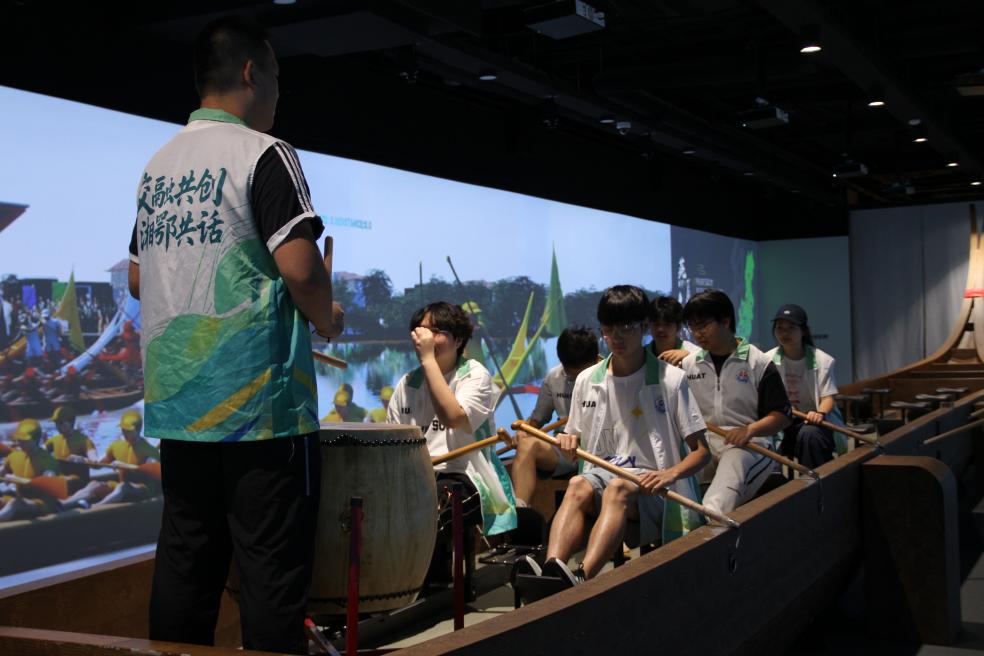 ̽ؑѻϪz@һԽrյĻʢ