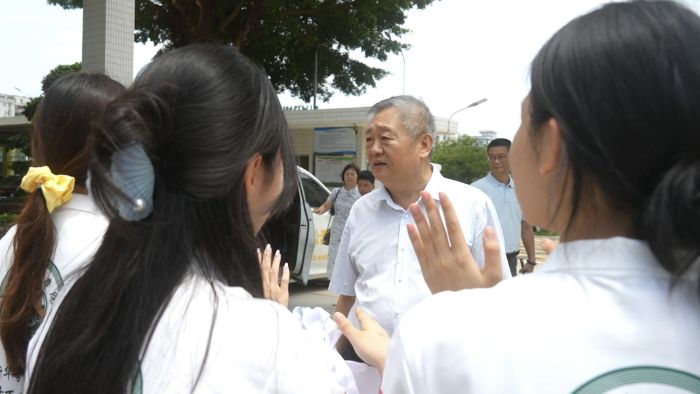 ýw۽ УL(zhng)P(gun)|ˇ·ǡ@LcУHRָ(do)