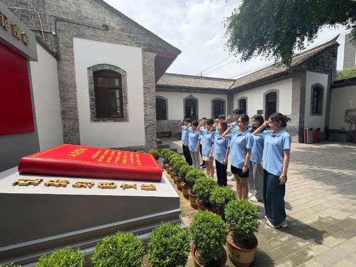 ]·н־(zhn)m(x)A ]늴W(xu)]·н𣬿(zhn)m(x)ƪ(sh)`(du)_չ(hu)(sh)`