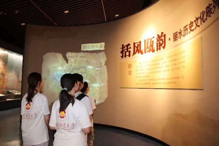 Ͼؔ(ci)(jng)W(xu)ԡС{(dio)ОPLl(xing)d®